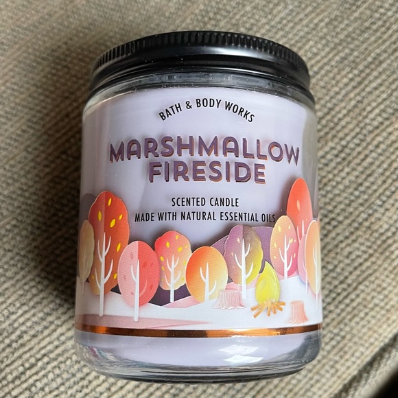 NWT Bath & Body Works Single Wick Candle MARSHMALLOW FIRESIDE - Picture 2 of 4